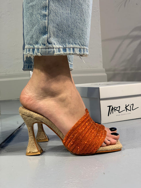 LULU TURUNCU TERLİK